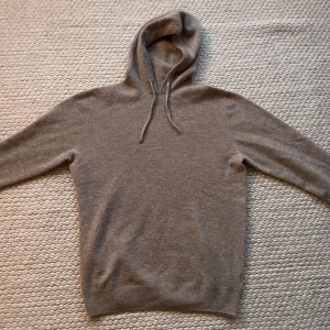 Merinoull hoodie - Merinoull hoodie, bra skick inga defekter, byte öppet