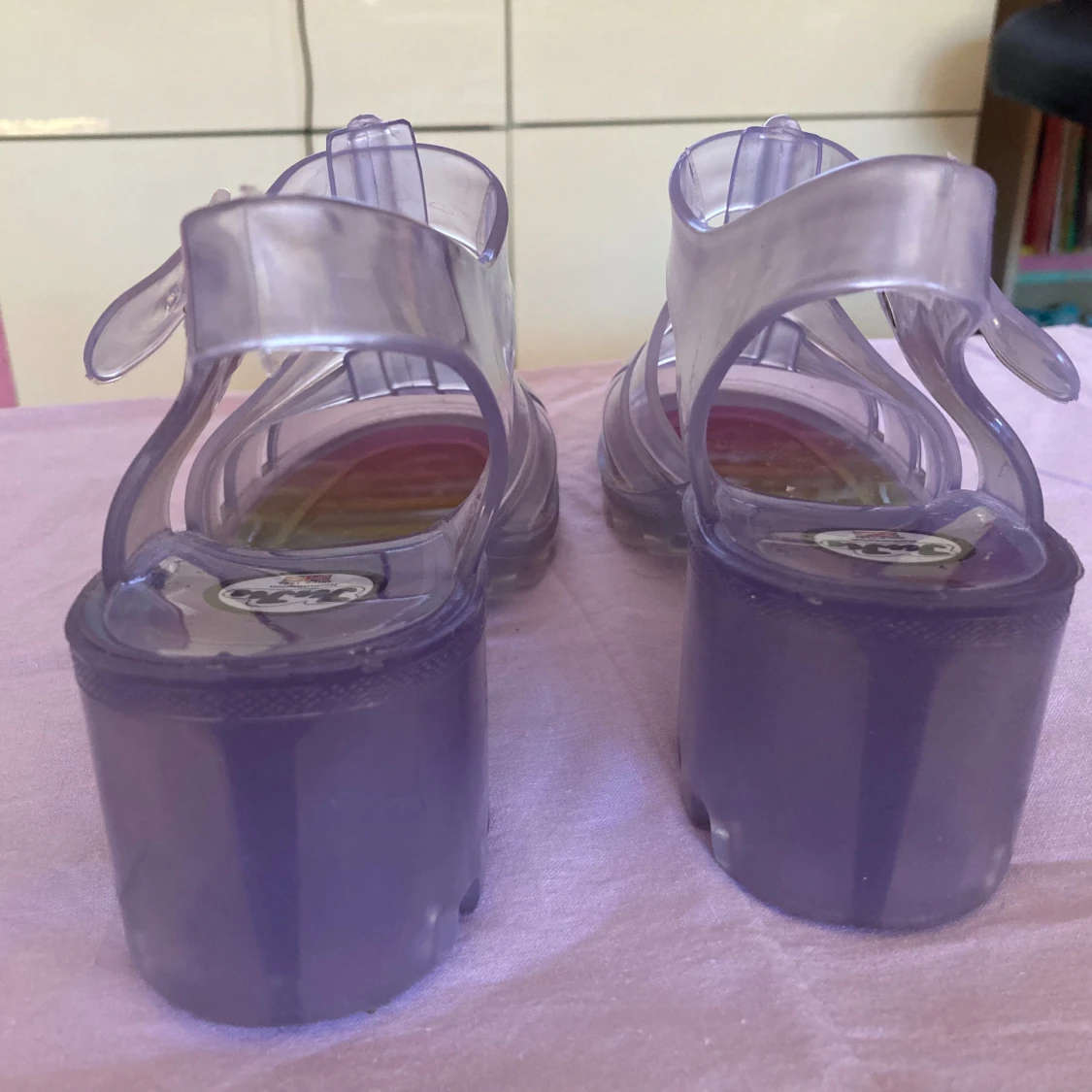 Lila glitter juju jellies med regnbågssula kawaii - 91