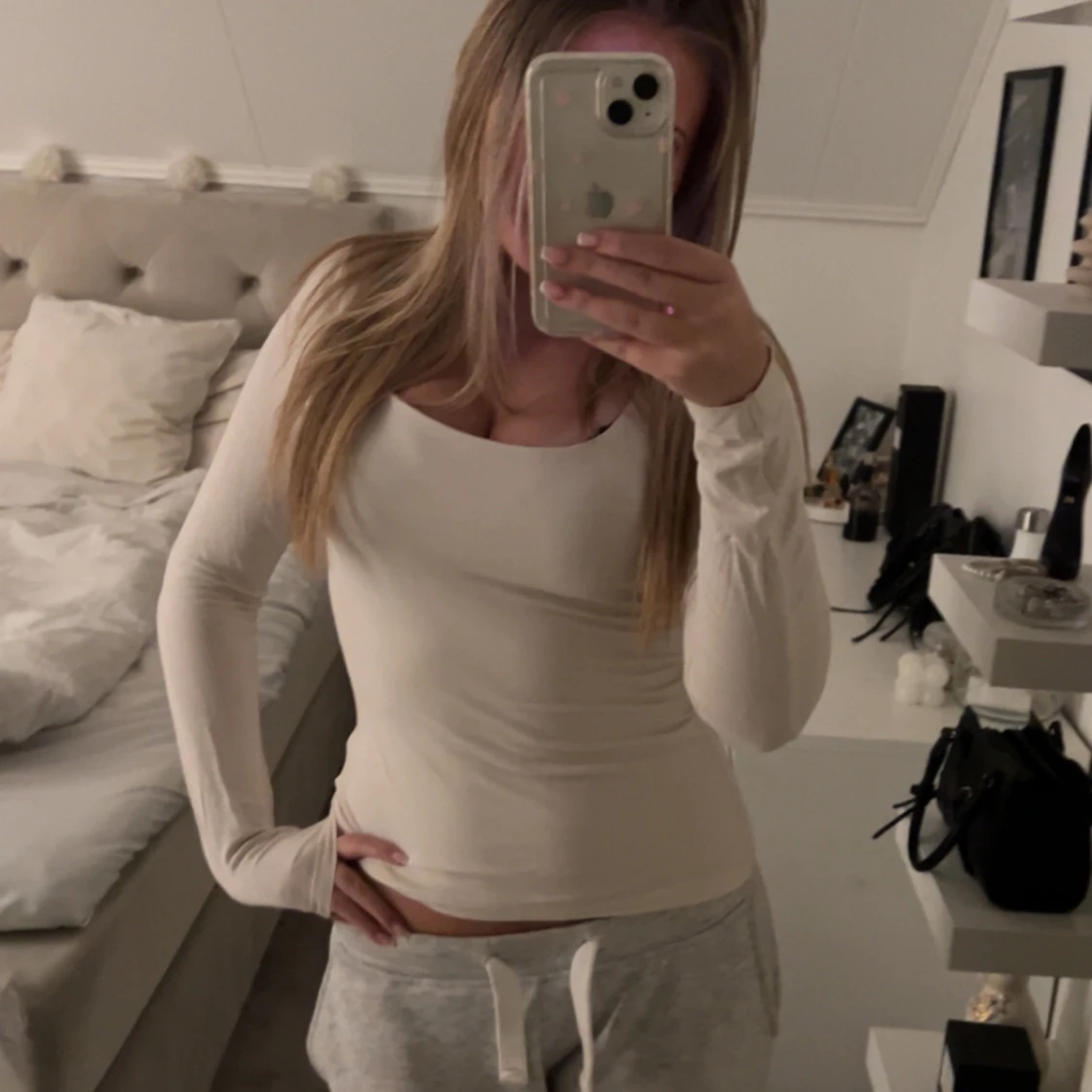 Vit långärmad topp