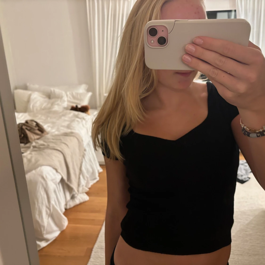 Svart croppad topp - 91