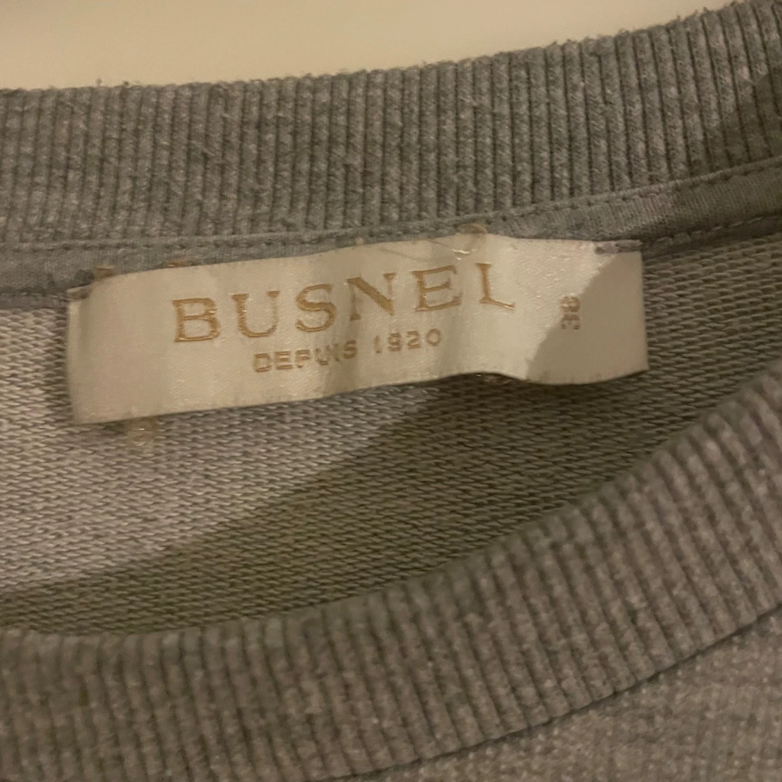 Grå tröja från Busnel - 91