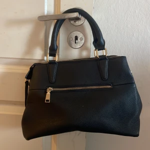 liten söt väska❤️ - superfin❤️