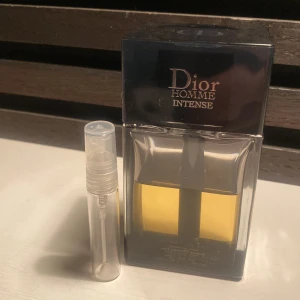 Dior homme intense sampel - 5ml sampel på dior homme intense 