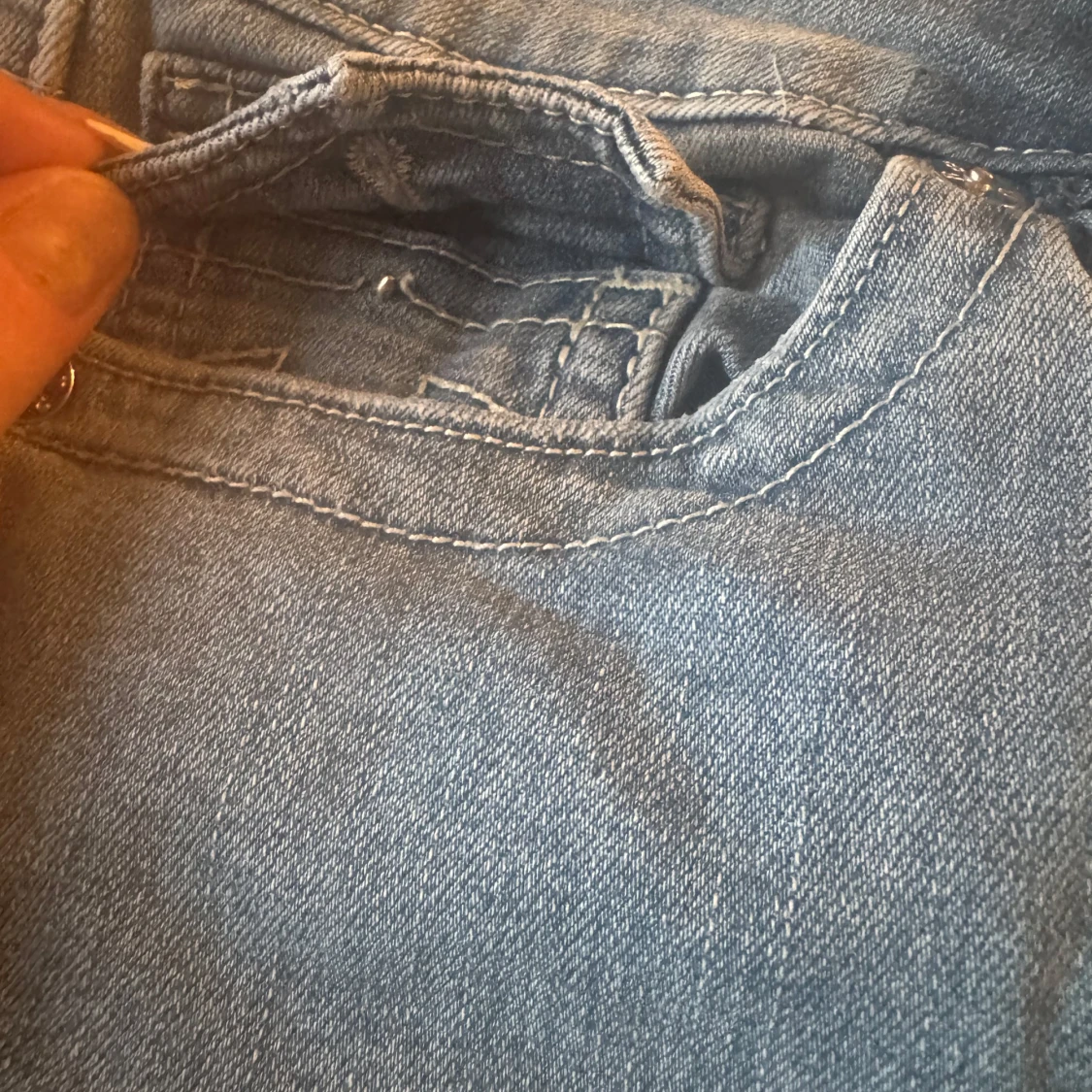 Blå jeans Joey Low Rise Flare - 1