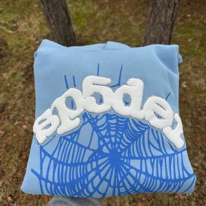 Spider hoodie ”Blå” Medium - Spider hoodie ”Blå” Medium, är helt ny.