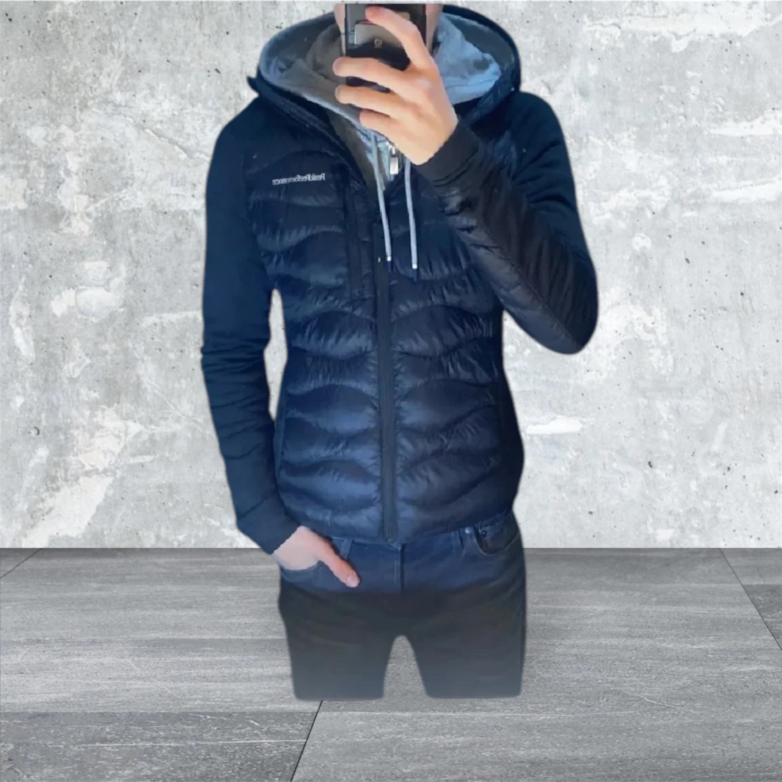 Svart dunjacka från Peak Performance Herr - 1