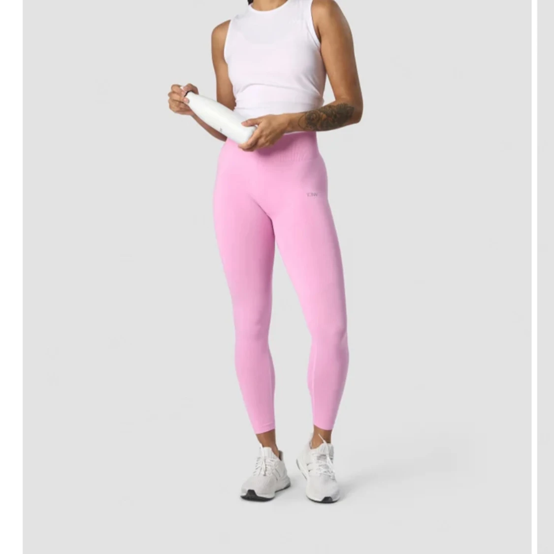 Rosa leggings från ICANIWILL