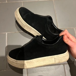 doja Second Hand | Köp begagnat på Plick