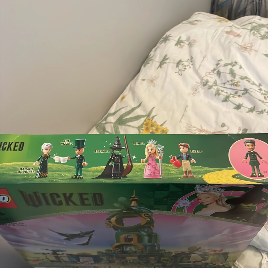 LEGO Wicked - Welcome to Emerald City - 29