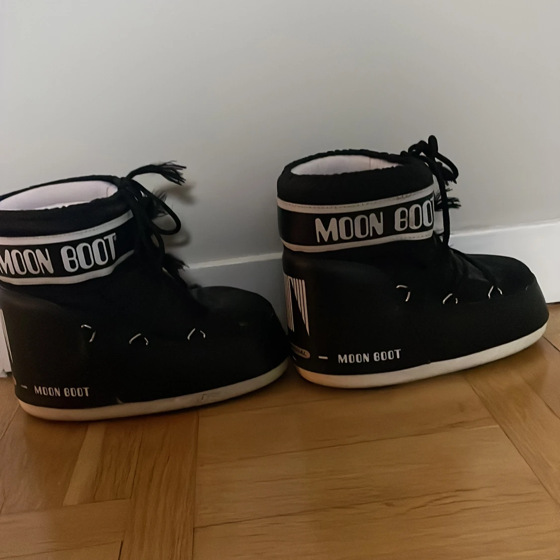 Svarta Moon Boots - 93