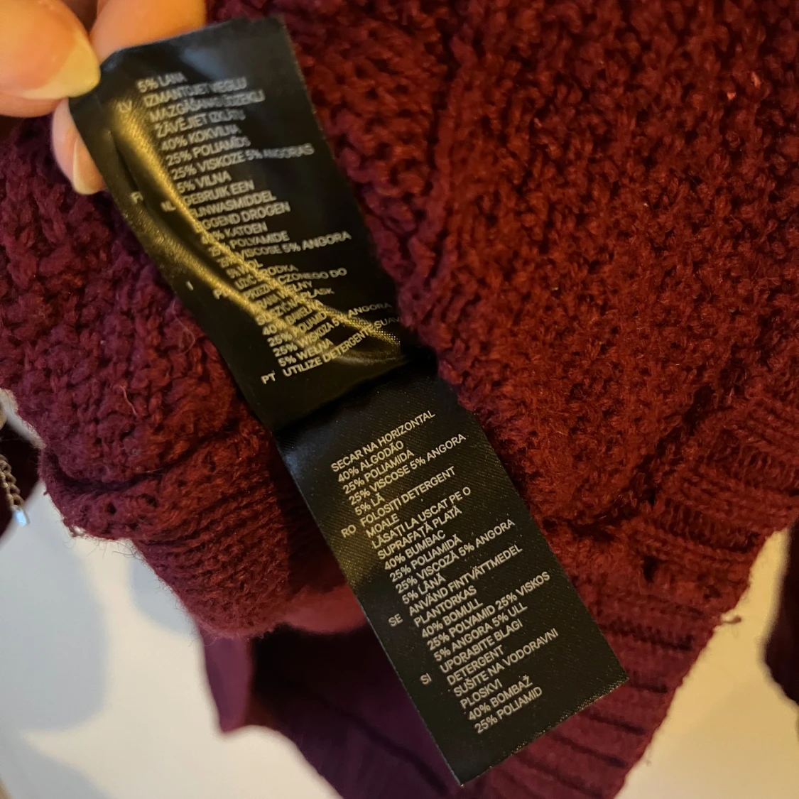 Stickad tröja  - 91