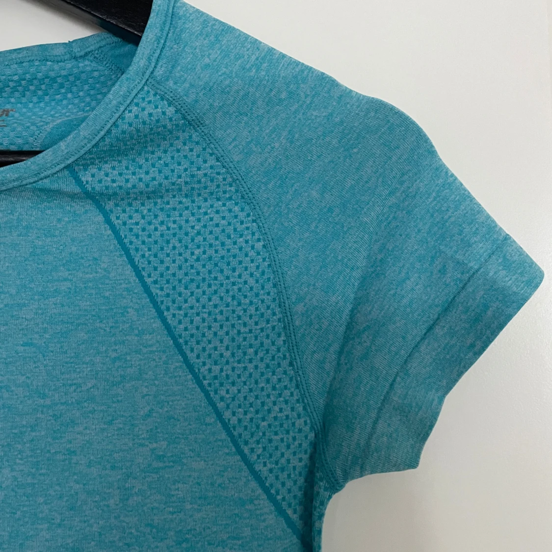 Turkos träningstopp - 91