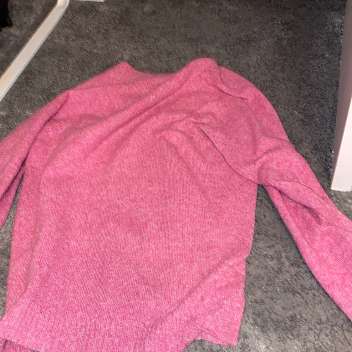 Rosa stickad tröja  - 91