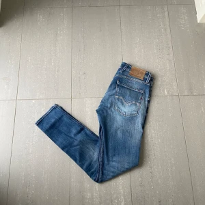 Replay Anbass Jeans  - Säljer nu dessa blåa replay Anbass jeans, skriv för fler bilder/frågor🙌🏼