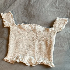 Fin topp - Fin skön topp bra skick❤️  Kontakta om du är intresserad👕