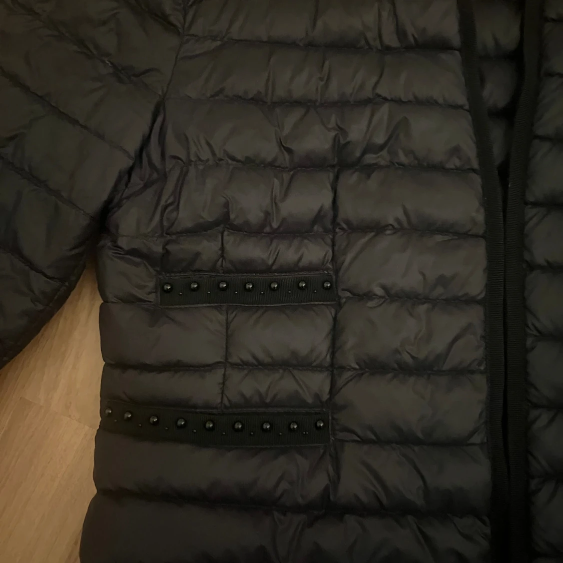 Svart pufferjacka från Moncler - 91