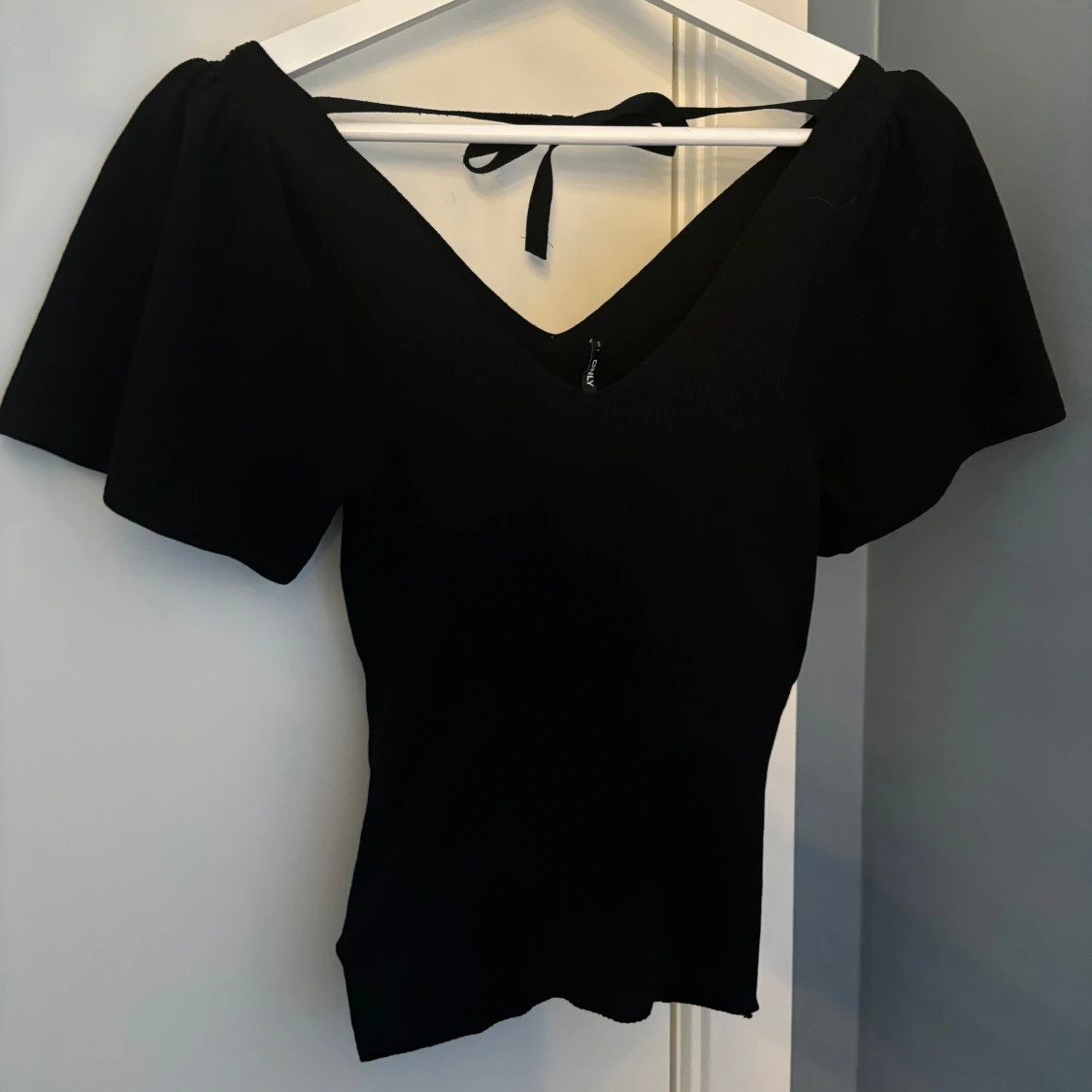 Ribbad topp från only❣️ - 1