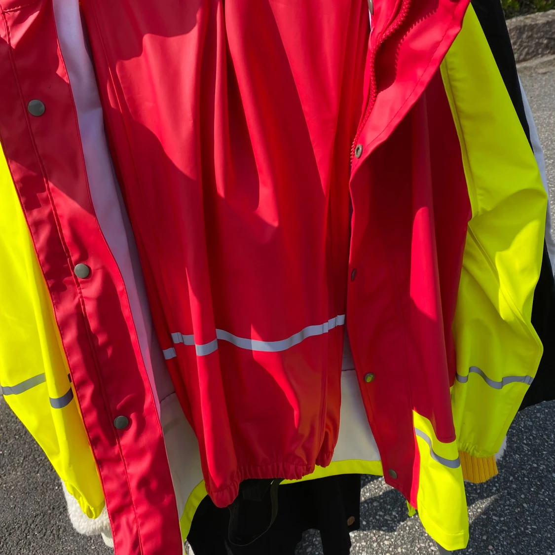 Färgglad regnjacka från Rainbusters - 91