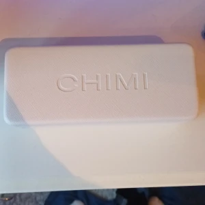 Säljer nya chimis  - Säljer ett par chimi 04 för dem satt inte så bra på mig.