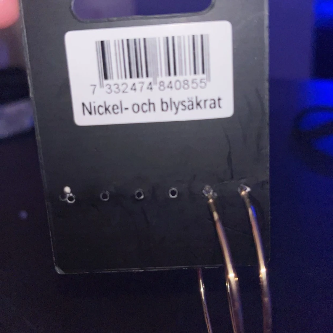 Guld örhängen! - 90