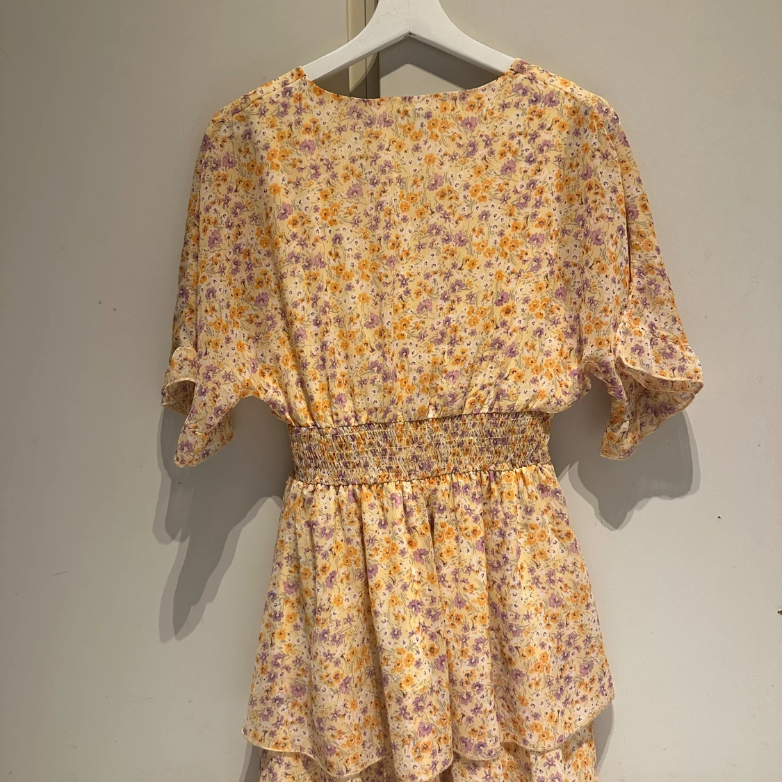 Blommig klänning - 90