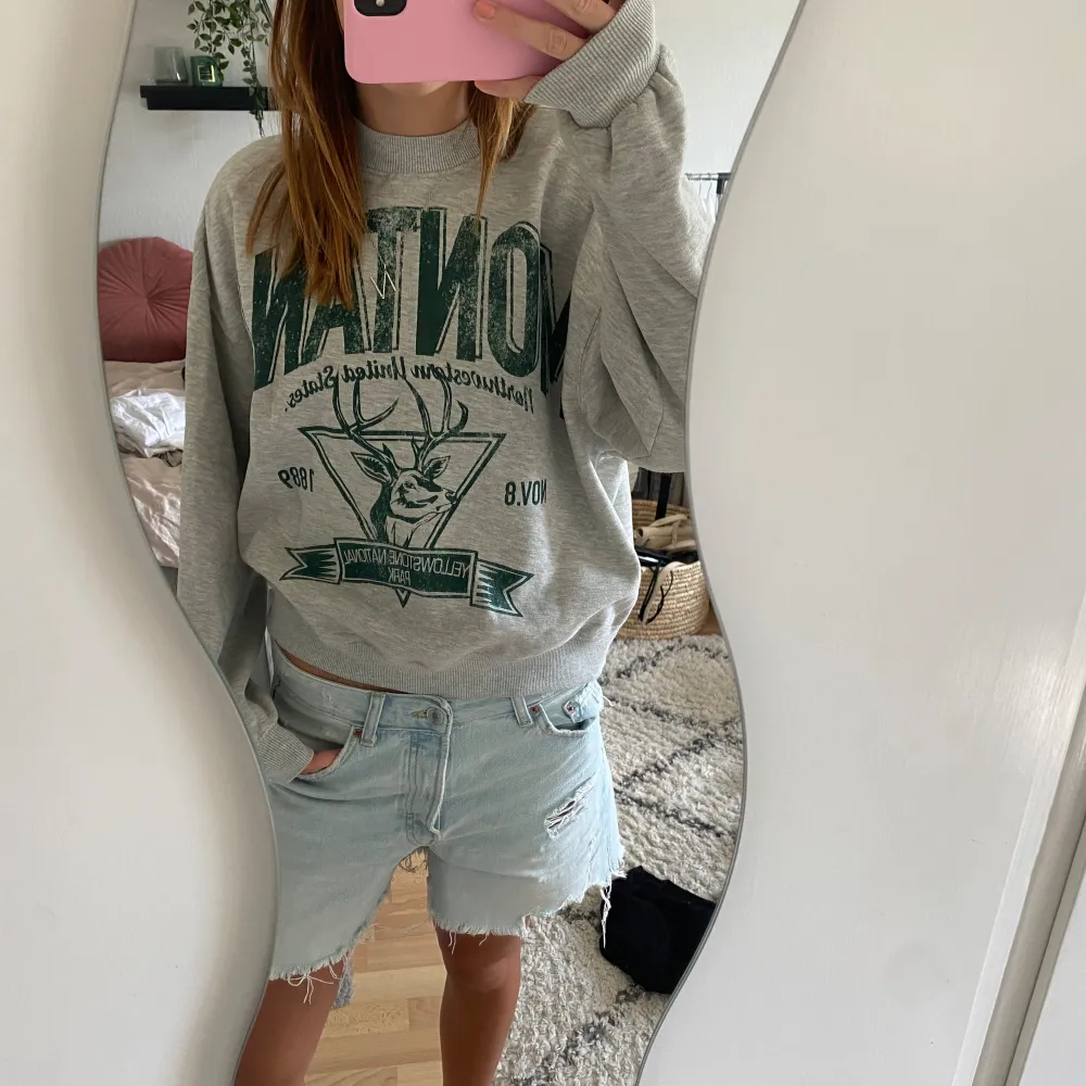 Oversized sweatshirt från bershka 🥰. Hoodies.