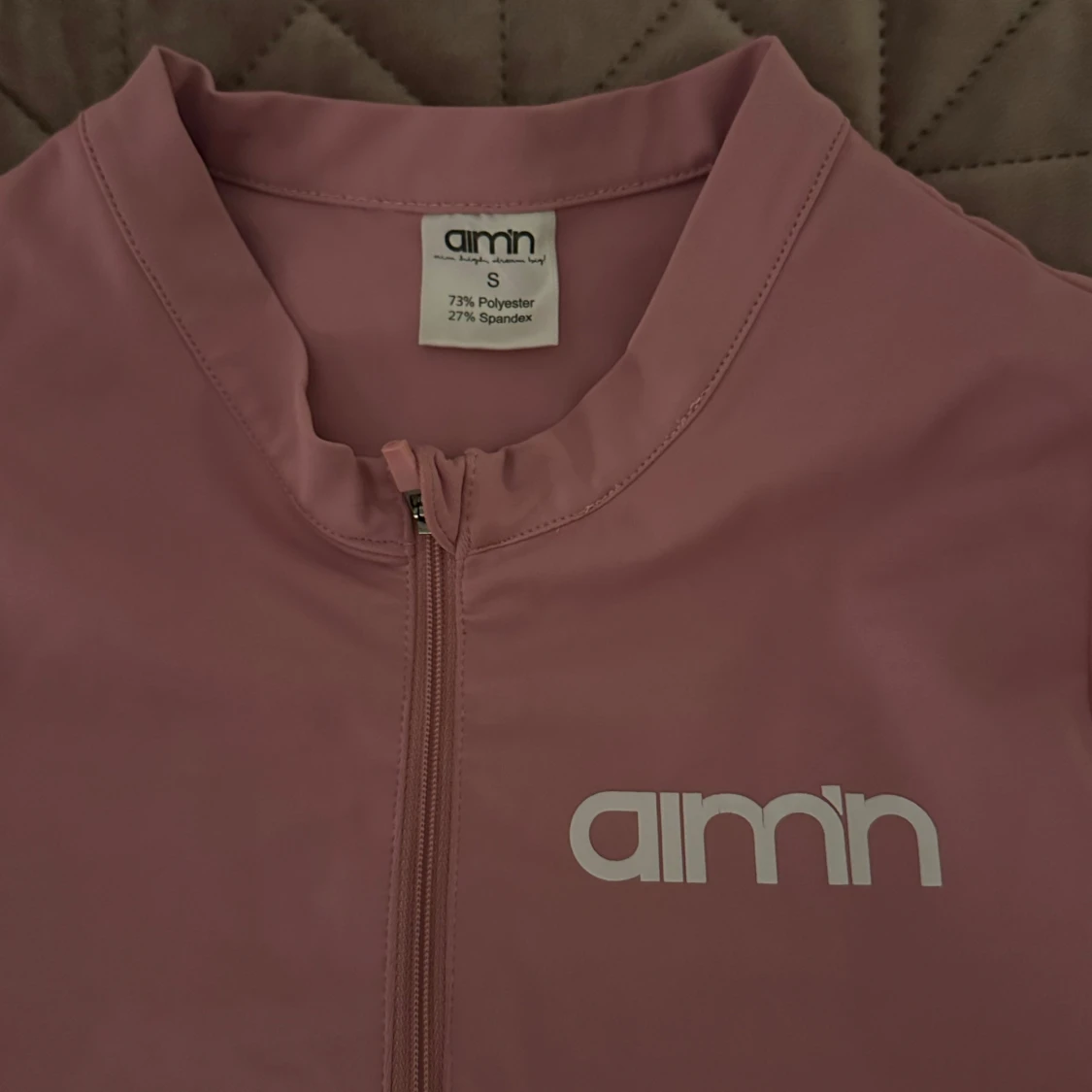 Rosa träningströja från Aim'n - 91