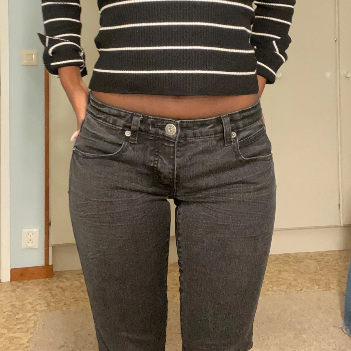 Svarta jeans från Lab Industries