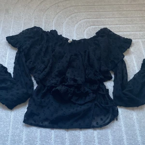 Volang blus / topp - Jätte fint skick✨