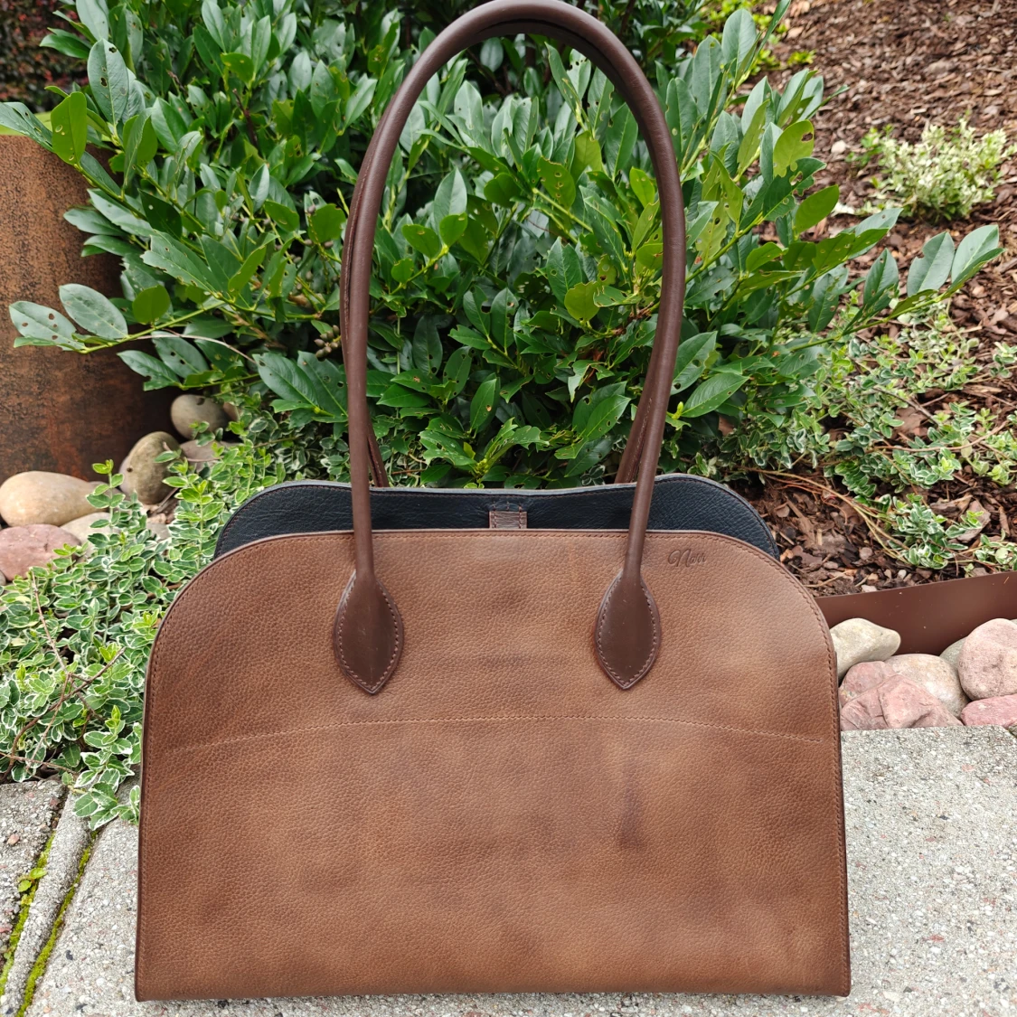 Handsydd läderväska - 90