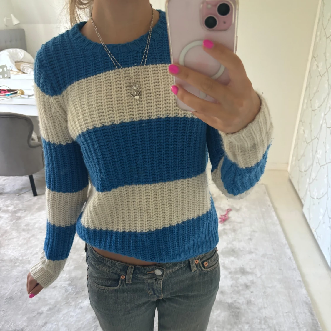 From future stickad tröja