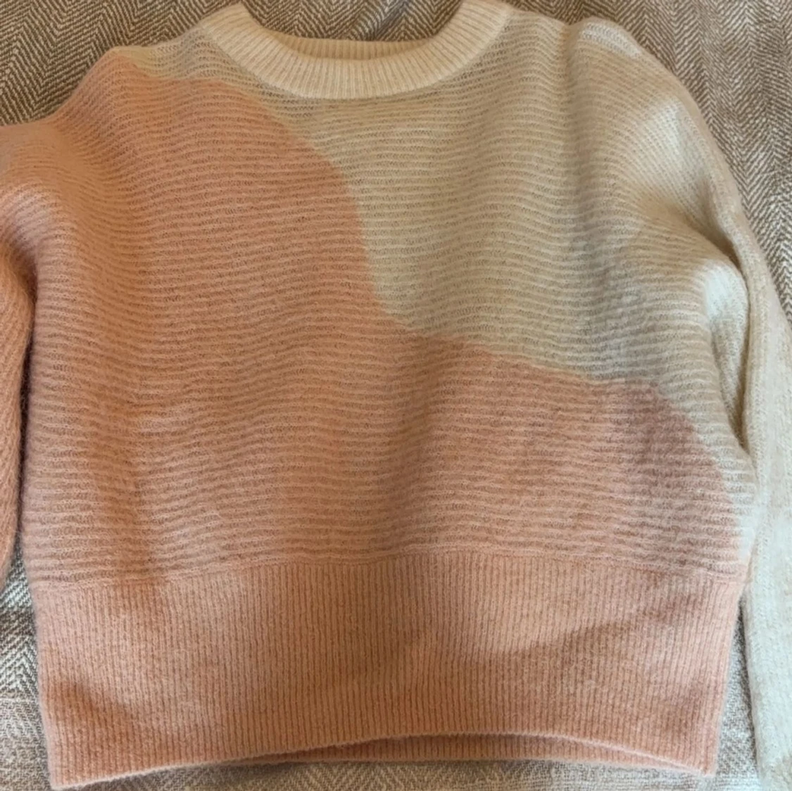 Stickad tröja  - 90