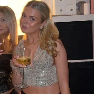 Glitter topp - Så fin🪩🪩🪩