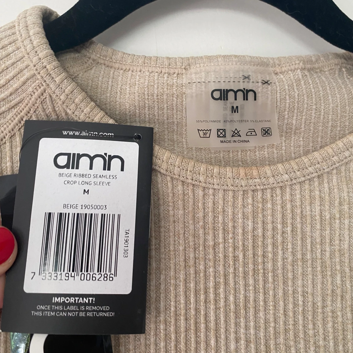 Beige ribbad croppad tröja från Aim'n - 91