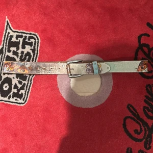 Ed hardy bälte - Es hardy bälte 113 cm