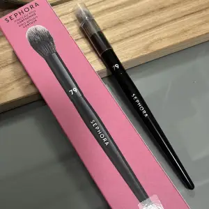 SEPHORA PRO BRUSH i nmr 79, Contour men funkar även jättebra för puder med annat vad man känner för. Köpt för 329;-🎀💘köp nu funkar 💗