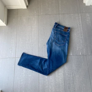 Replay Anbass Jeans  - Säljer nu dessa blå replay Anbass jeans, skriv för fler bilder/frågor🙌🏼