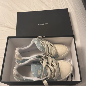 Numeris footwear - Nästan helt nya numeris säljes, använda kanske 3 gånger. Nypris 2500