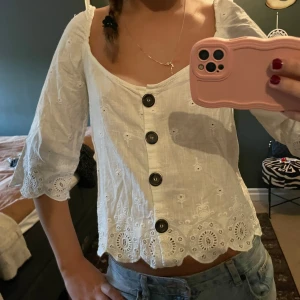 vit blus  - super najs💋💋