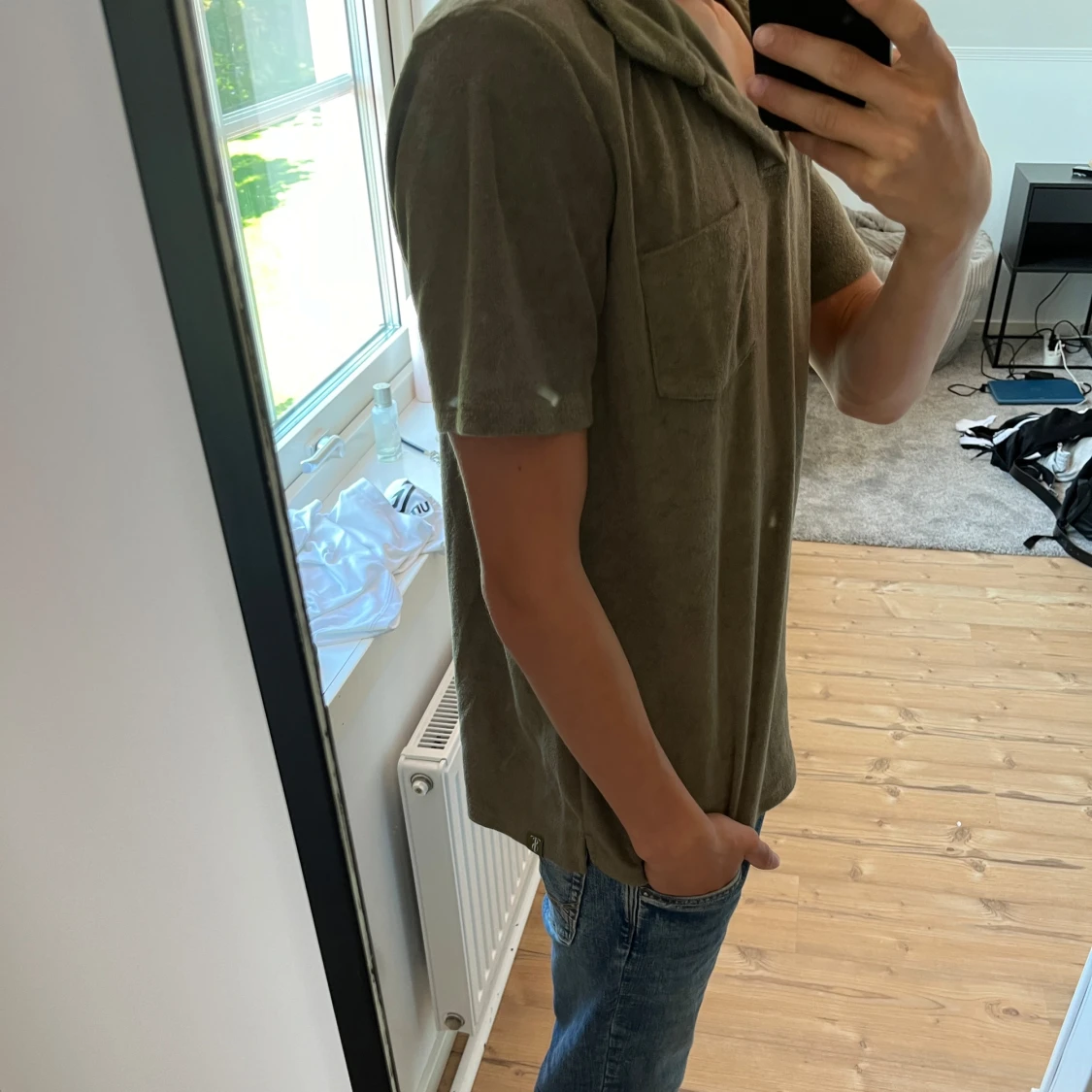 Olivgrön kortärmad tröja från Studios - 90