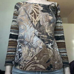 Dolce Vita tröja  - Cool mönstrad tröja från Dolce vita (köpt second hand) i bra skick. Inge defekter. Passar både S & M