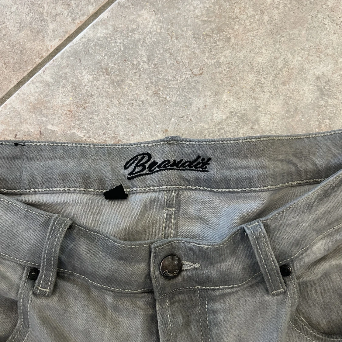 Gråa Bandit jeans - 91
