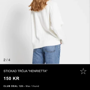 stickad tröja - säljer denna fina stickade tröjan, helt ny och suuuuper skön, skriv privat om ni vill ha bilder på den❤️