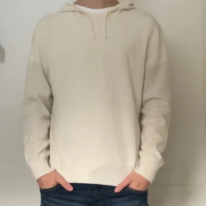 Kashmir hoodie från sayless - Jävligt snygg Kashmir hoodie säljer på grund av att den är lite liten. Skick 9/10