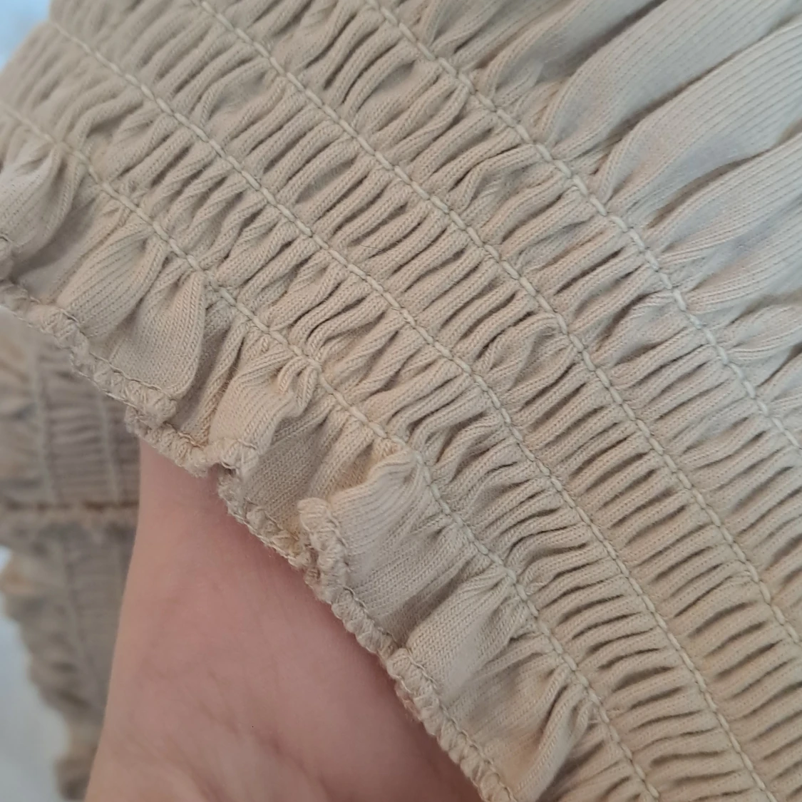 Beige smockad topp från H&M - 93