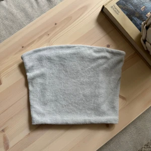 Topp - Ljusblå topp, storlek xs. Mycket bra skick.