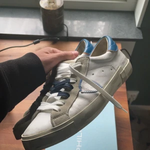 Philippe Model - Hej! Säljer nu dessa Philippe modelsen i bra skick, Använda men fortfarande bra skick, Box ingår