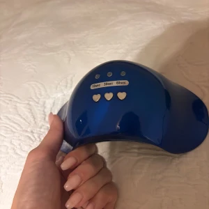 Nagelugn-perfekt för hemmabruk  - Nagelugn för gel och shellack lack – perfekt för hemmabruk! Detaljer finns på bilder. 