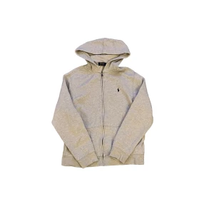 Ralph Lauren Hoodie - Shoo!! säljer en tvär fet raffe hoodie😻 kids XL så runt en XS-S🙏 inga defekter, skriv till mig ifall du har frågor🥰