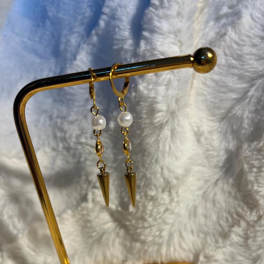 Fina nit örhängen 💗 - 90